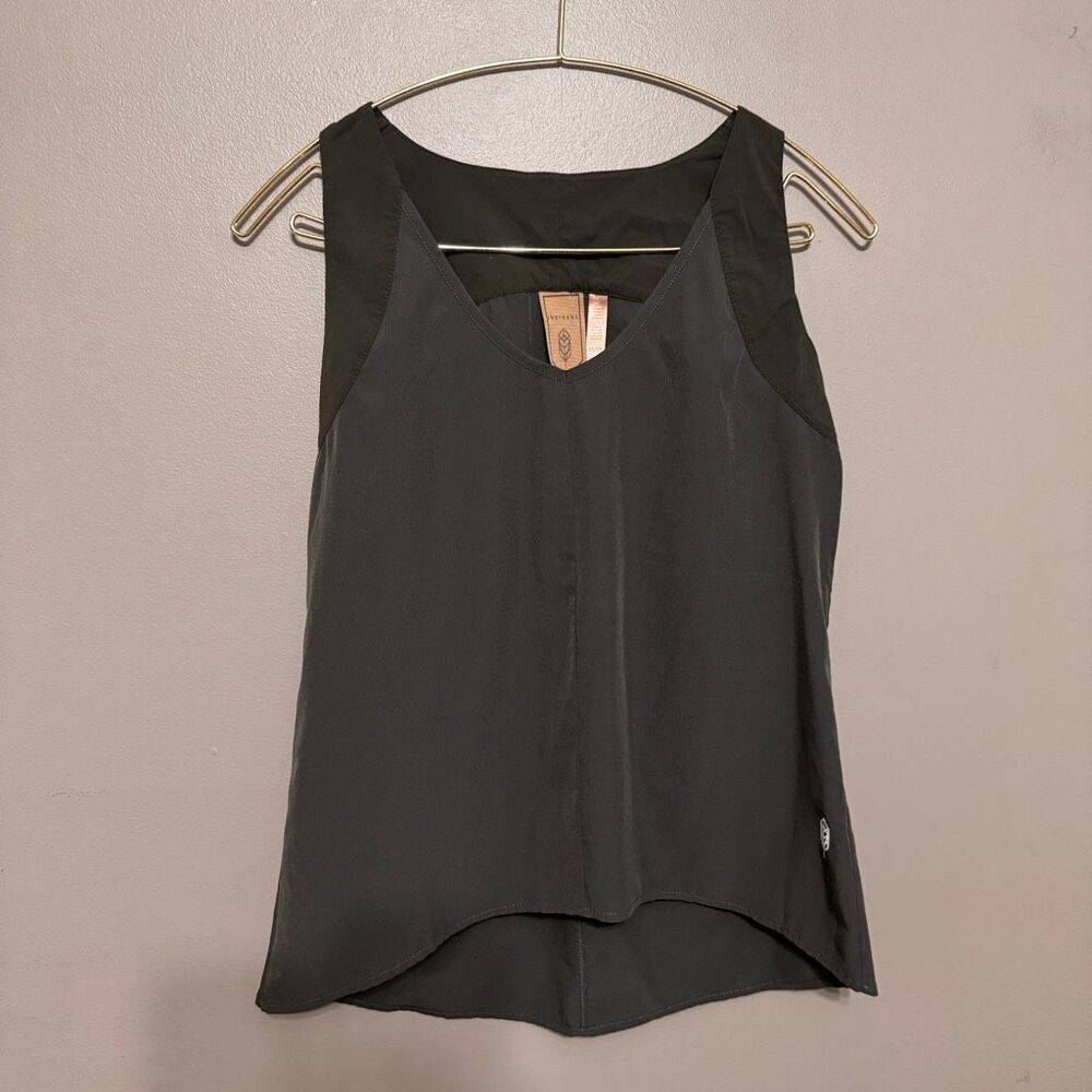 Indygena green tank top features a V-neck design women’s size XS
